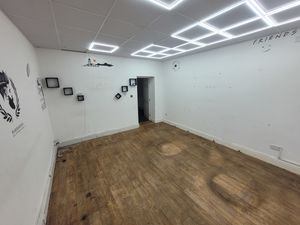 Photo 7- click for photo gallery